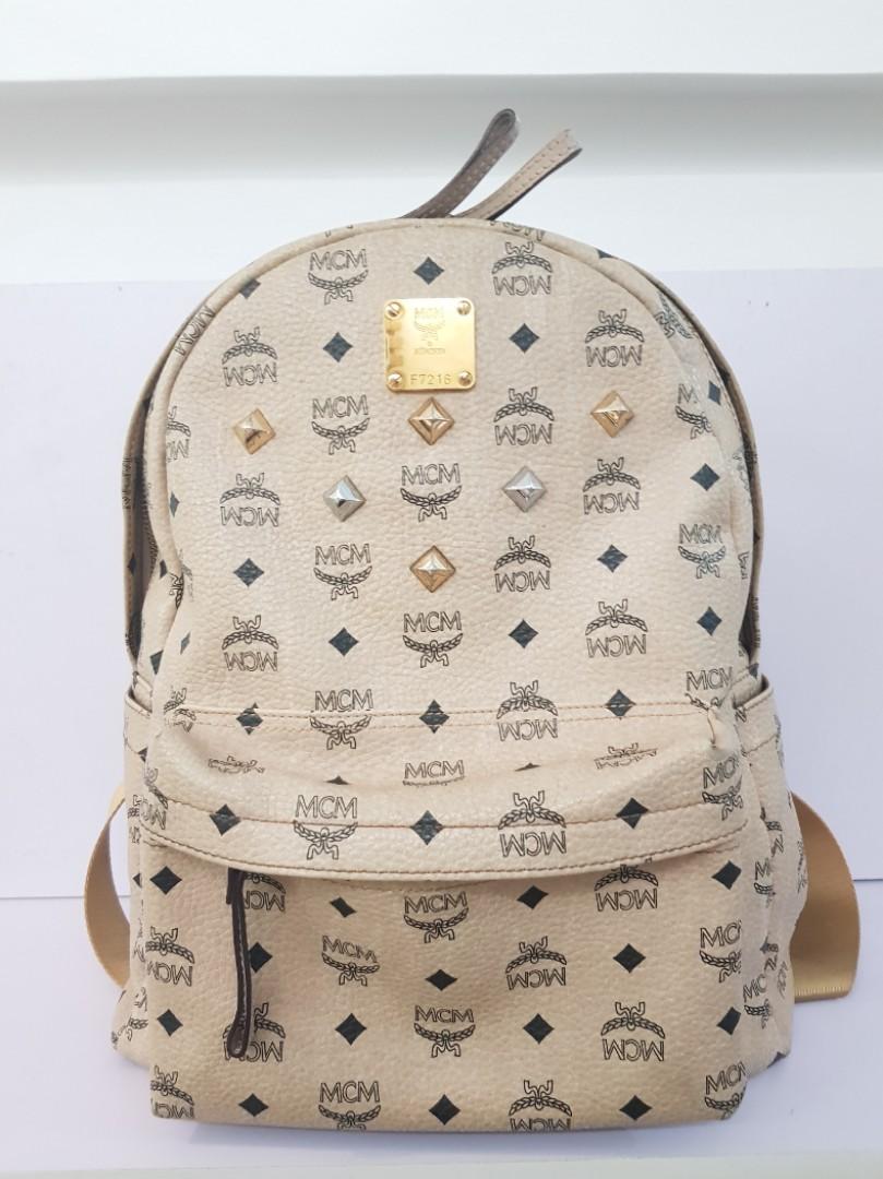 Mcm backpack beige best sale medium