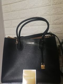 （分類：）位於 。 由 hoiching_8 提交（商品編號 1067632964，圖片 1）。簡介： 。