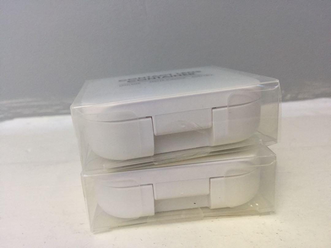 Miniso Contact Lens Container, Beauty & Personal Care, Vision Care on