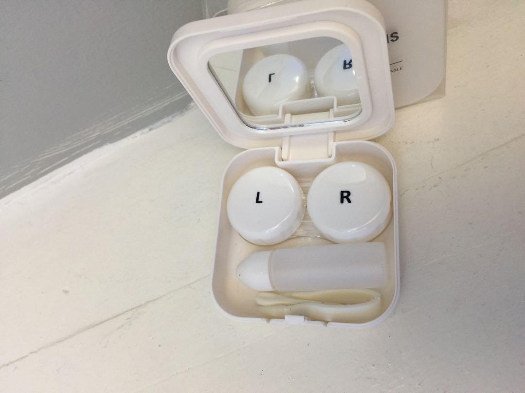 Miniso Contact Lens Container, Beauty & Personal Care, Vision Care on