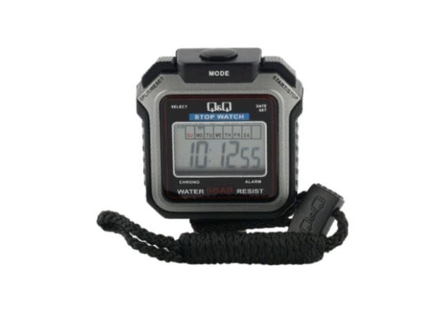 Q Q JAPAN ORIGINAL STOPWATCH SPOT PROFESSIONAL Sports Equipment