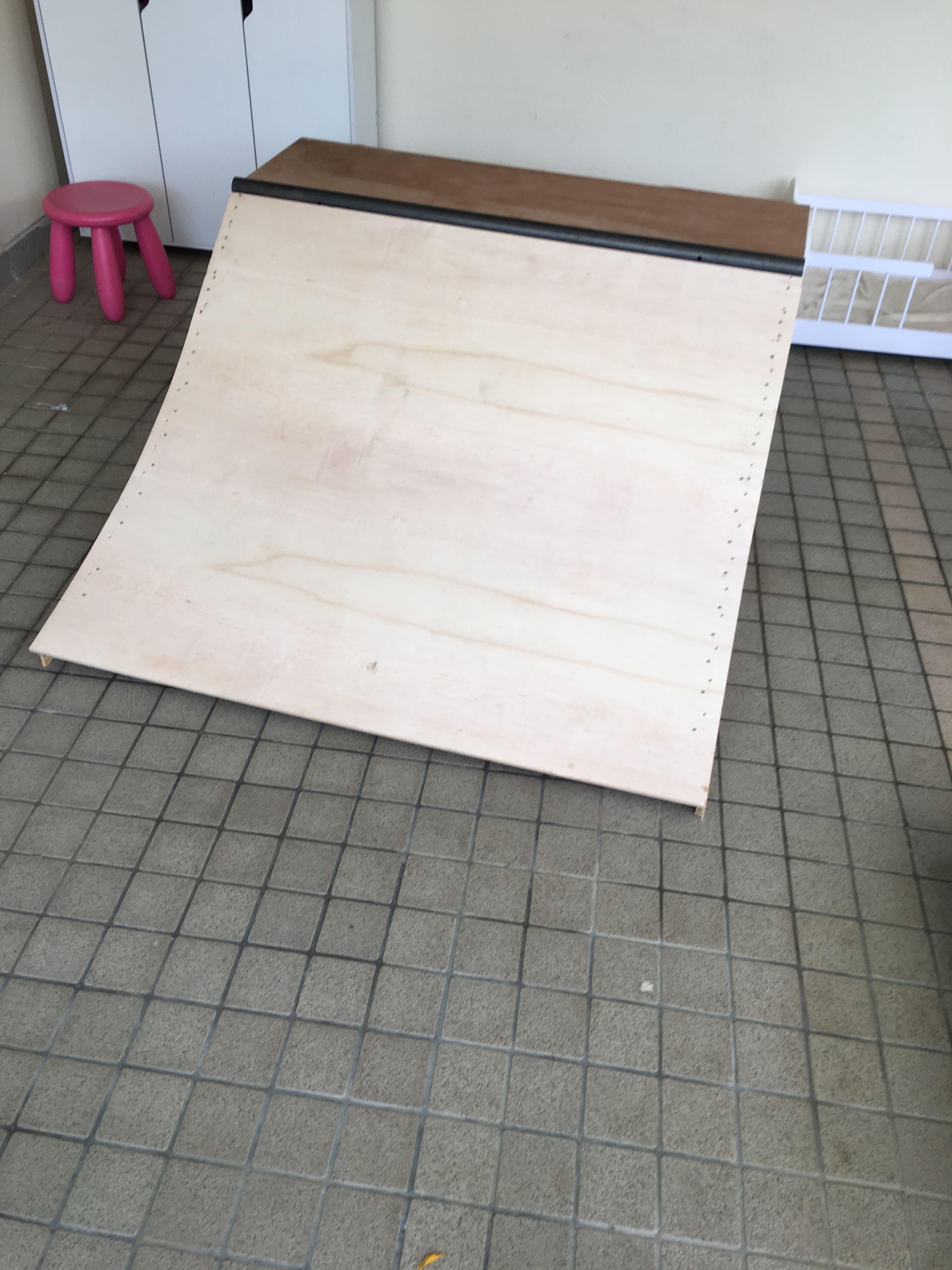 Quarter pipe / Spine / Mini Ramp, Sports Equipment, Exercise & Fitness ...