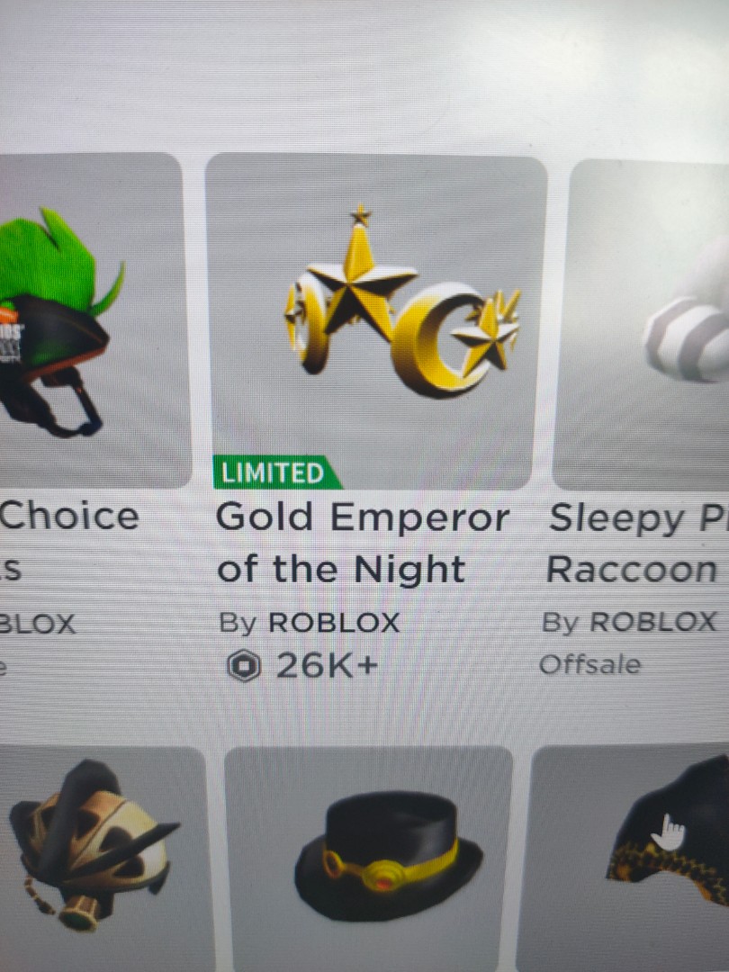 Roblox Gold Emperor Crown Video Gaming Gaming Accessories Game Gift Cards Accounts On Carousell - emperor of the night roblox