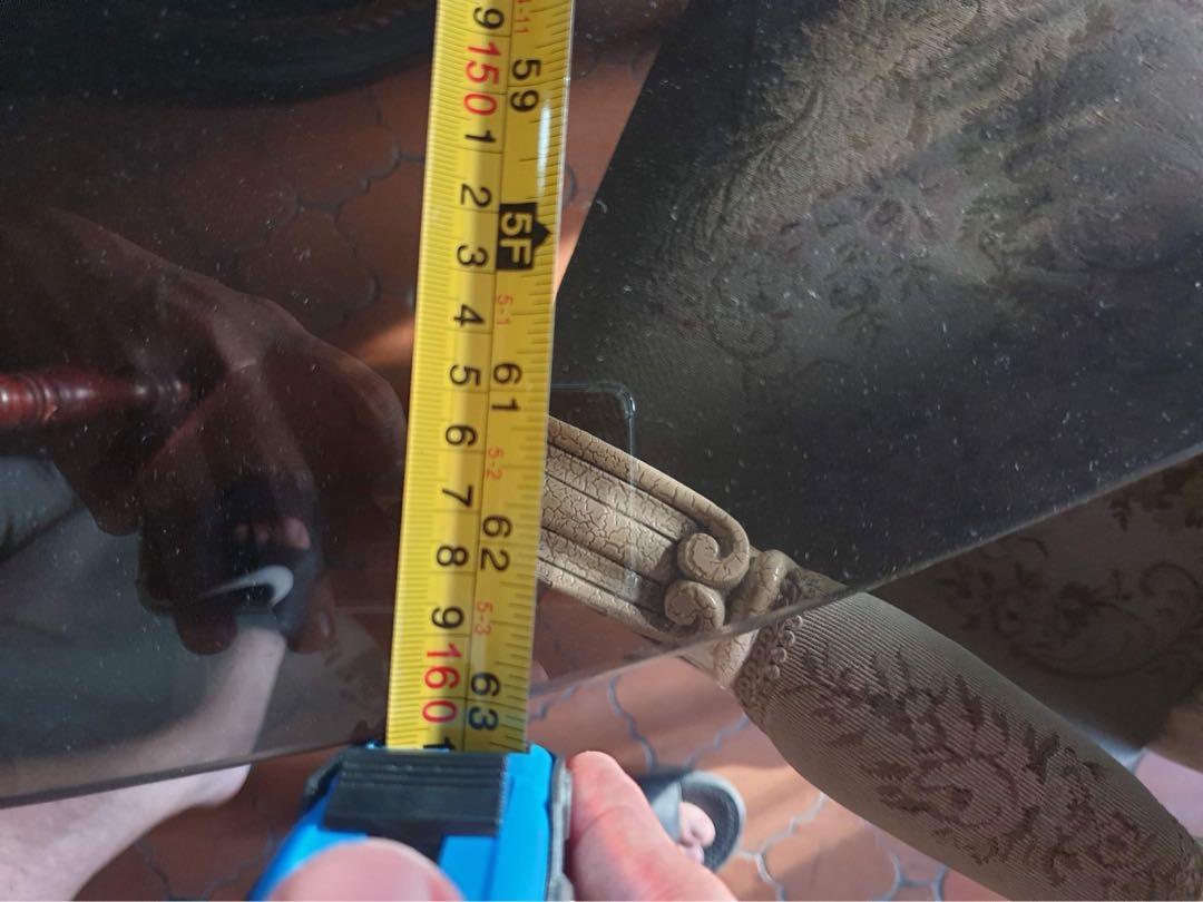Round Glass Dining Table (Category: Tables & Sets) located in Paranaque City. Submitted by kashings (Listing ID 1067682794, Image 2). Description: Includes the glass and table stand No issues Measurements on photo.