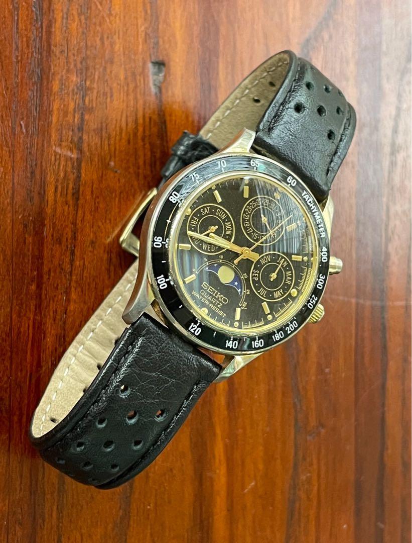 Seiko 5Y39-7010 36mm Rare Gold Tone Moonphase, Men's Fashion, Watches &  Accessories, Watches on Carousell