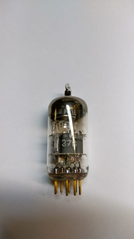 Siemens (西門子）ECC88 金腳Vacuum Tube 真空管一支, 音響器材, 其他