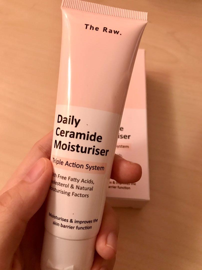 the raw daily ceramide moisturizer