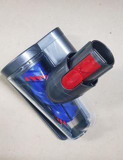 V10 vacuum item..