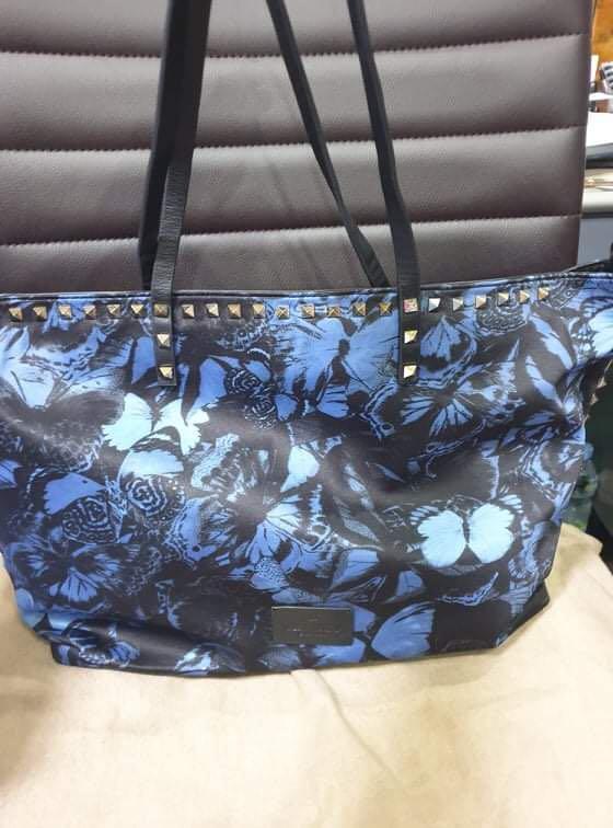 Sale Valentino Garavani Blue Butterfly Camouflage Nylon Tote Bag Luxury Bags Wallets On Carousell