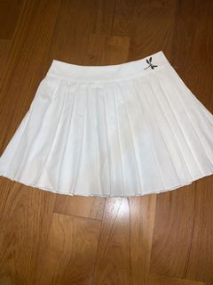 (Category: ) located in . Submitted by y2kclothes (Listing ID 1067709243, Image 1). Description: .