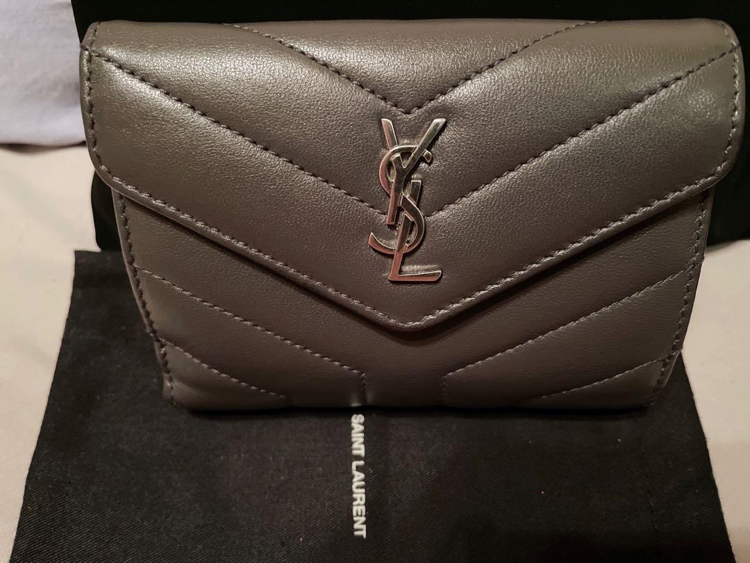 YSL Saint Laurent Loulou Compact Wallet In Matelass