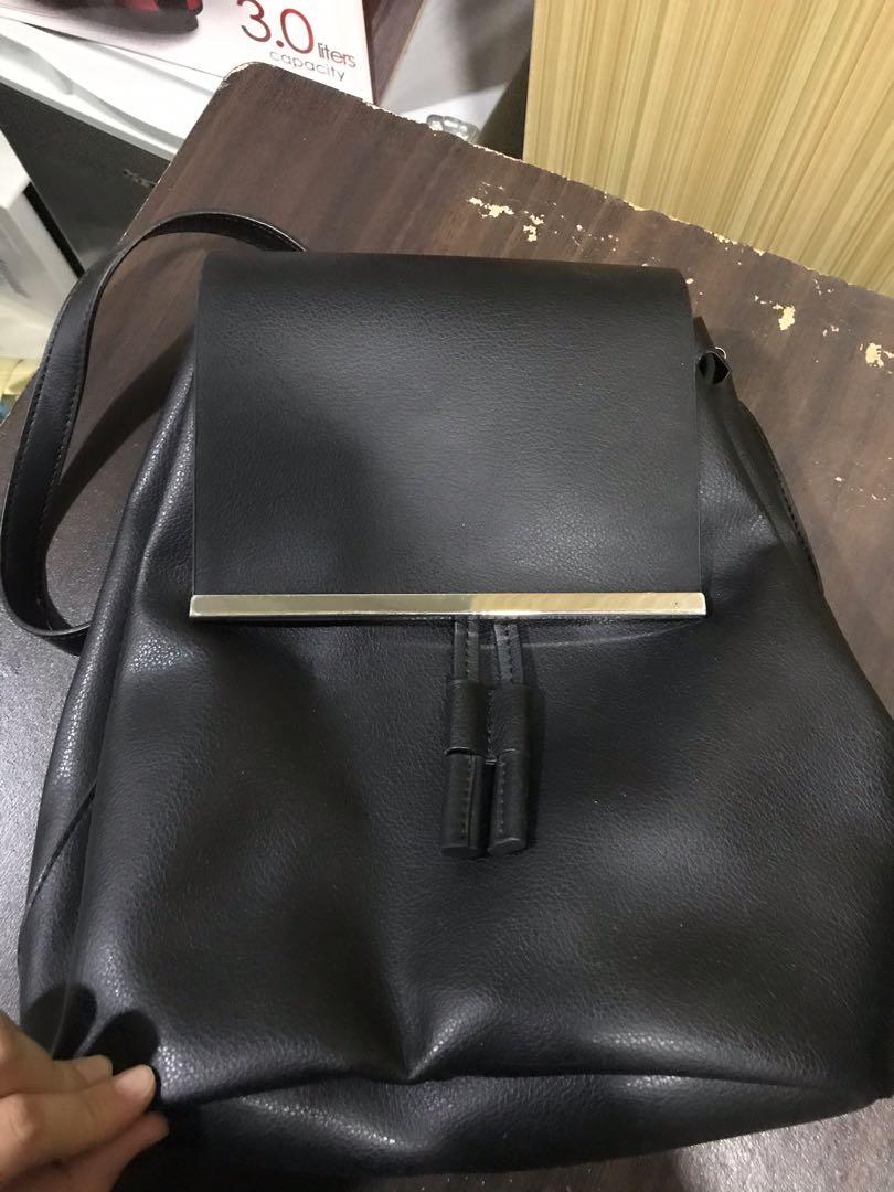zara black leather backpack