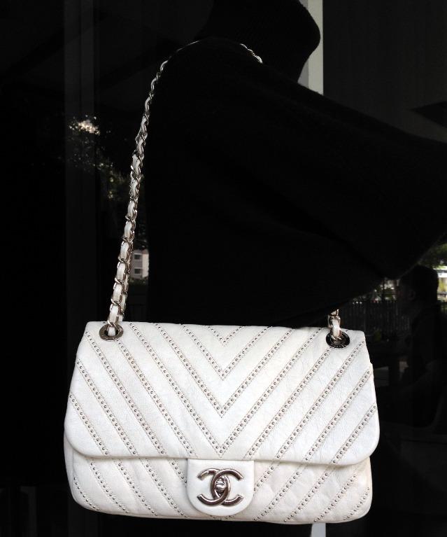 2017 CHANEL Classic Ivory White Chevron Calfskin Silver Studded Chain Large  Flap Bag