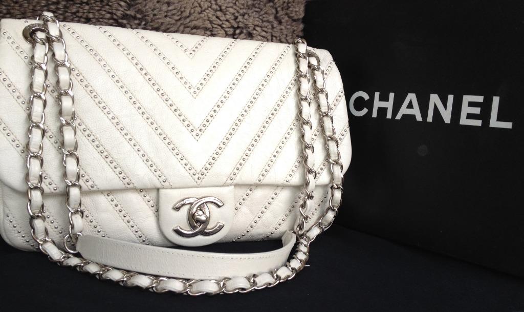 2017 CHANEL Classic Ivory White Chevron Calfskin Silver Studded Chain Large Flap Bag