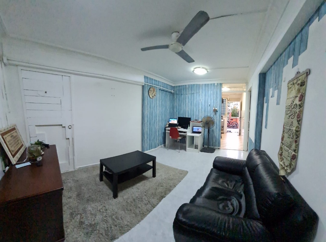 (Category: ) located in . Submitted by mohcer (Listing ID 1067915307, Image 1). Description: .