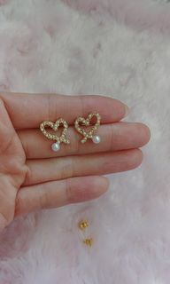 （分類：）位於 。 由 sixtwist 提交（商品編號 1067808575，圖片 1）。簡介： 。