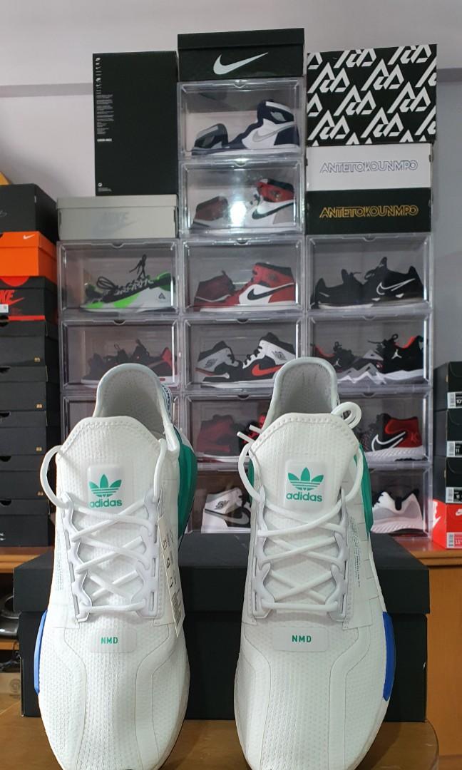 Adidas nmd deals r1 white cyan