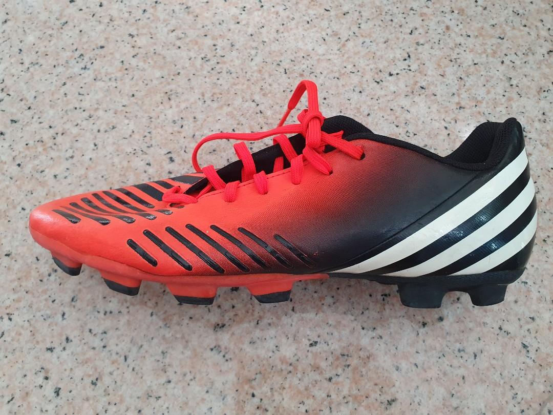 nike predators soccer shoes