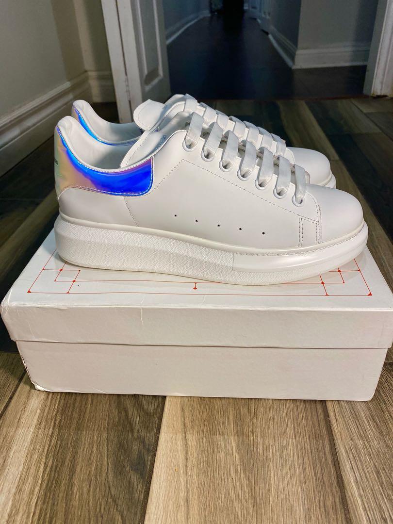 Alexander McQueen (Category: Shoes) located in Toronto. Submitted by p.darwin (Listing ID 1067836712, Image 1). Description: Size- 8 Condition- Perfect condition Packaging- comes with box FAQs:All items shown are 100% authentic with proof of purchase .Do not hesitate to ask questions , Delivering included for long distance.