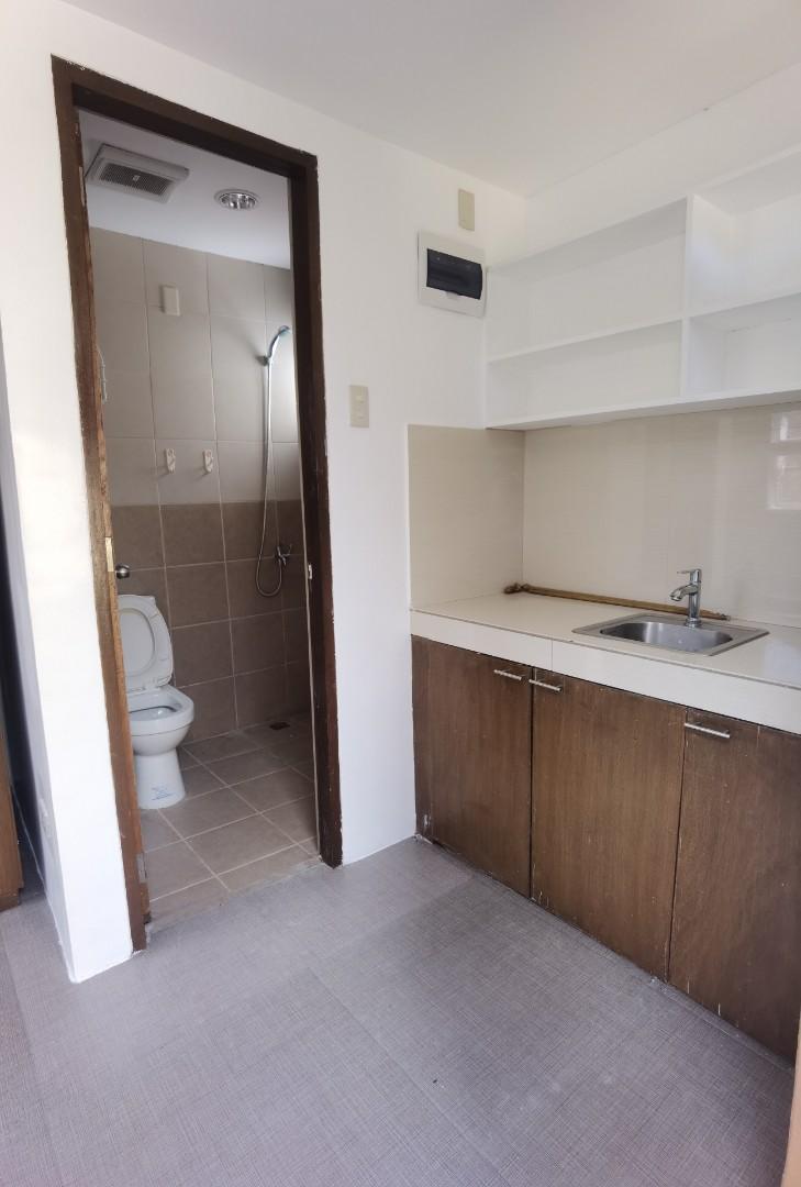 Apartment studio unit for rent near cubao Anonas kamias project 2 qc