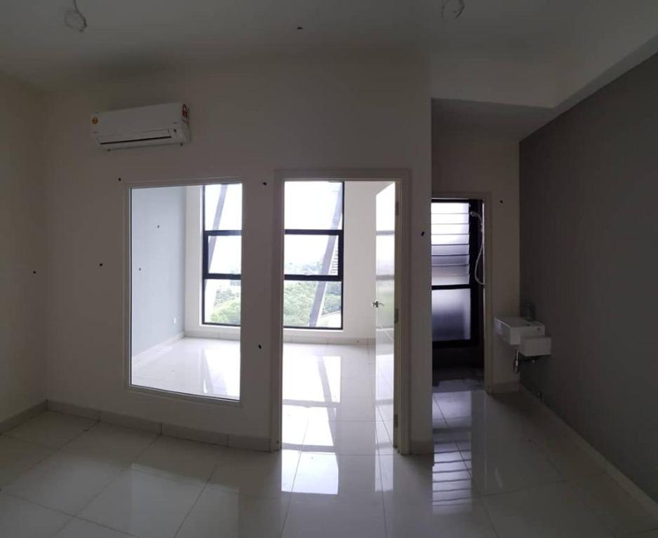 Mont for rent kiara arte [Included Wi