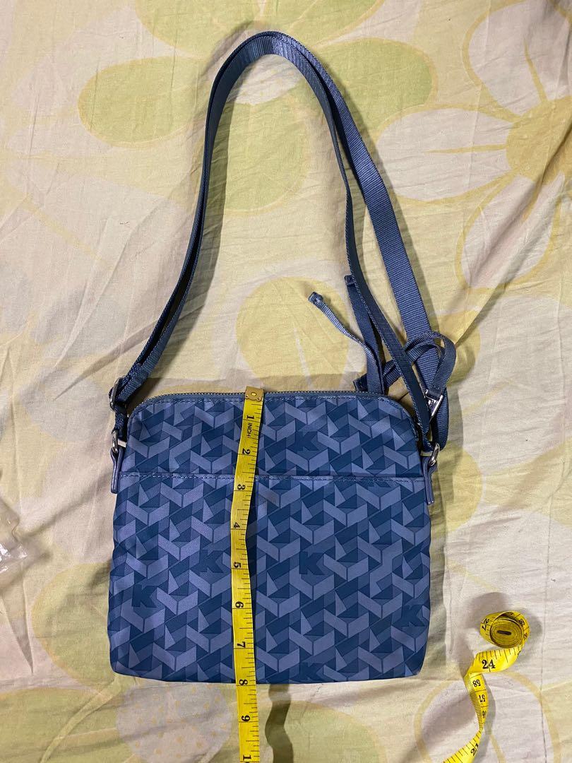 Authentic Kipling Bag (Category: Purses & Pouches) located in Manila. Submitted by mcng13 (Listing ID 1067754979, Image 2). Description: Authentic Kipling Sling Bag In very good condition Rfs: decluttering .