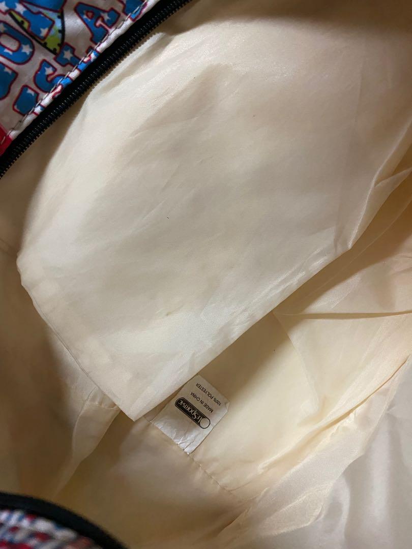 Authentic Lesportsac Bag (Category: Purses & Pouches) located in Manila. Submitted by mcng13 (Listing ID 1067754489, Image 3). Description: Authentic Lesportsac Can be: handbag or small tote Rfs: decluttering.