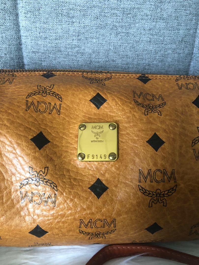 Authentic MCM Papillon Barrel Sling / Cross body Bag, rare find, adjustable  long strap, Luxury, Bags & Wallets on Carousell