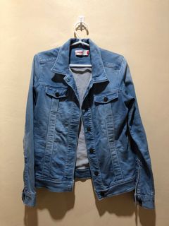 (Category: ) located in . Submitted by erikajavier (Listing ID 1067832709, Image 1). Description: .