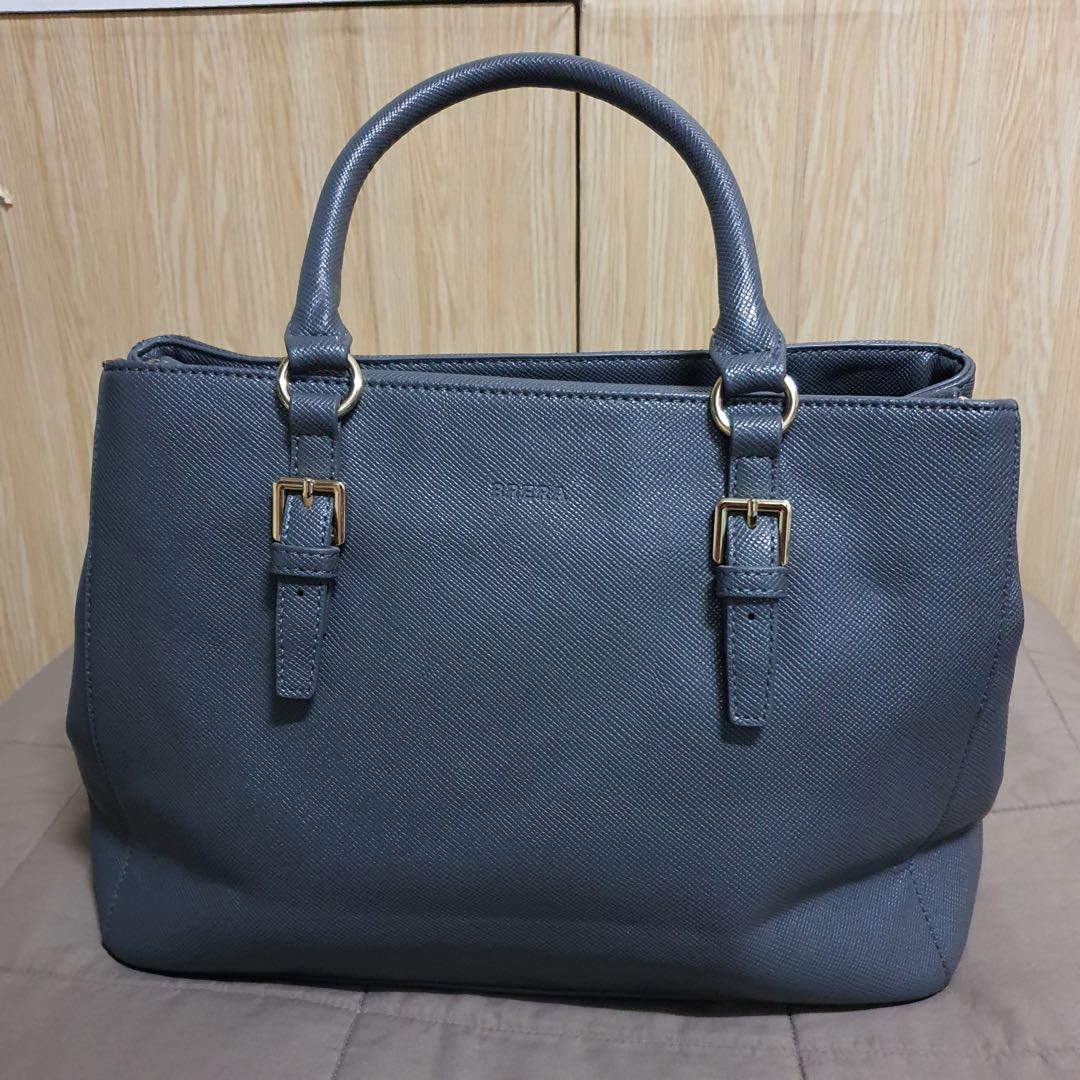 Brera Italy 2-way bag, Women's Fashion, Bags & Wallets, Cross-body Bags on  Carousell