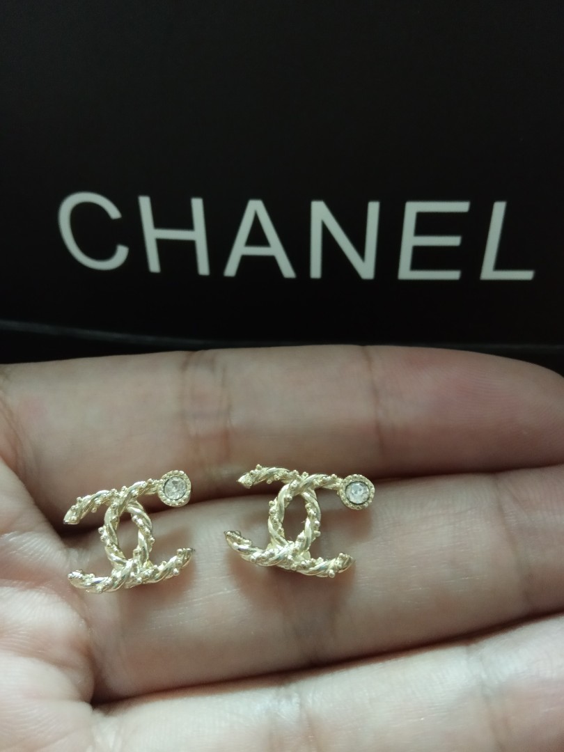 Chanel 2019 Crystal  Pearl Embellished Oversized CC Earrings 19K