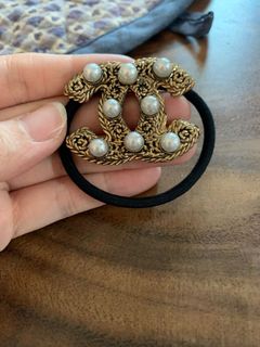 (Category: ) located in . Submitted by lesboutique (Listing ID 1067768683, Image 1). Description: .