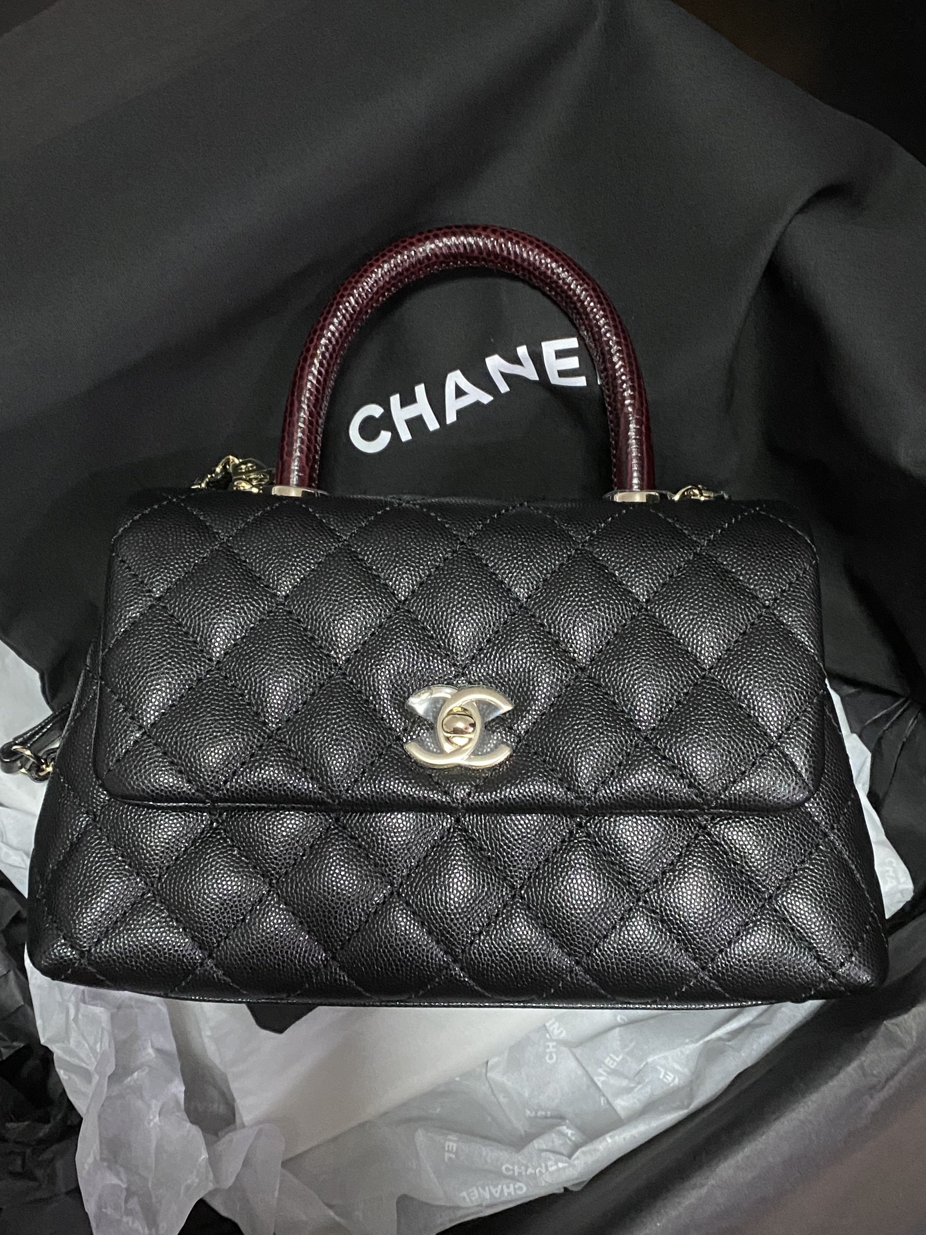 Chanel Medium Coco Handle bag Caramel Caviar