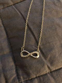 Cute infinity necklace