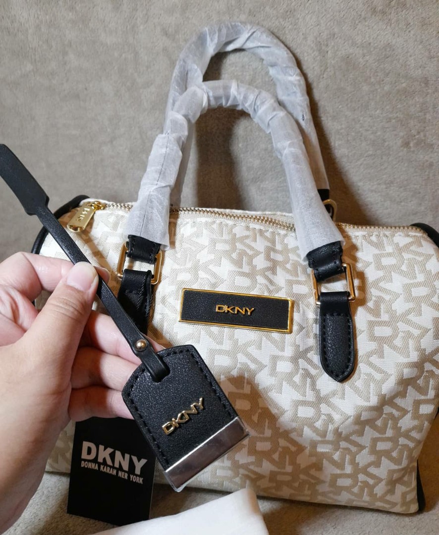 Dkny doctors bag top