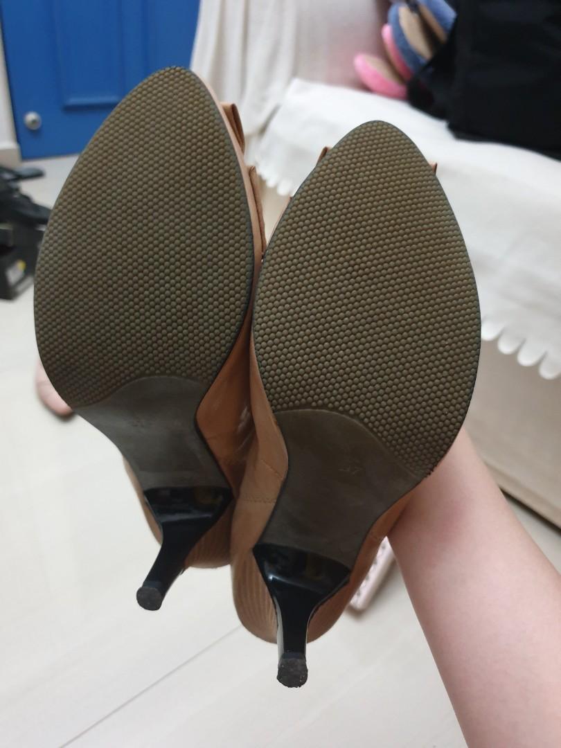 Dsw beige heels hot sale