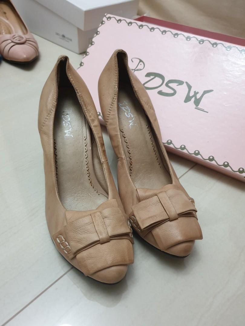 Dsw beige heels hotsell
