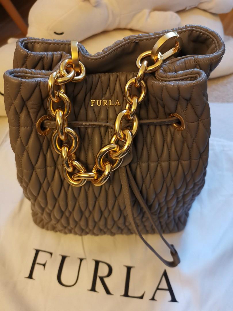 3 Furla Stacy Cometa. Bucket Bag 70 off