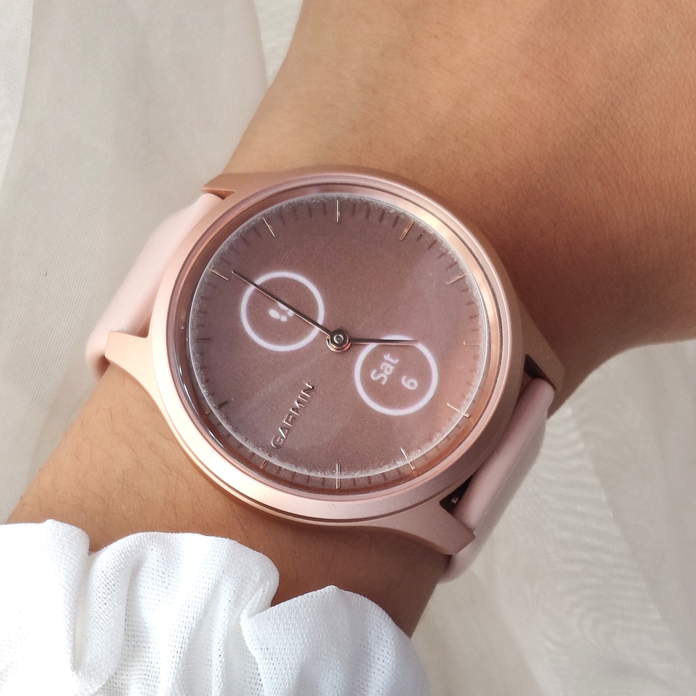 Garmin vivomove best sale style hybrid