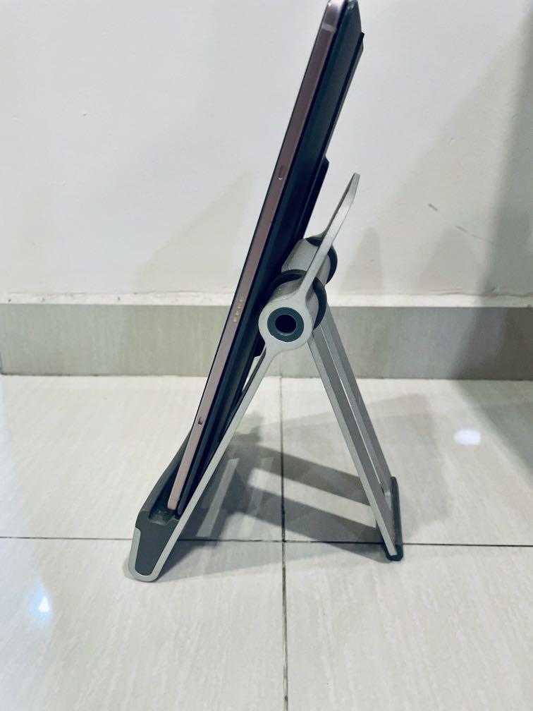 Original Griffin Aframe Tabletop stand , Mobile Phones & Gadgets