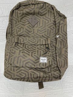 （分類：）位於 。 由 jbee9 提交（商品編號 1067942474，圖片 1）。簡介： 。