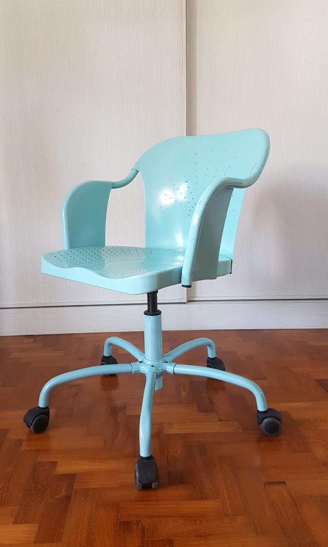 Roberget swivel chair 2025