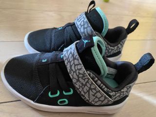 （分類：）位於 。 由 jellabb 提交（商品編號 1067804859，圖片 1）。簡介： 。