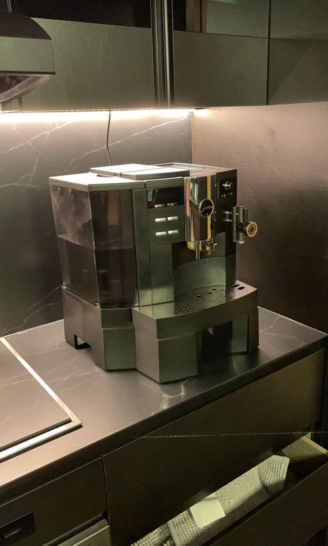 JURA XS9 Full Auto Coffee Machine, TV & Home Appliances, Kitchen