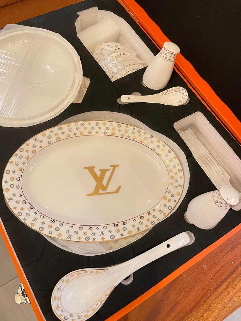 Louis Vuitton Coffee Cup Set