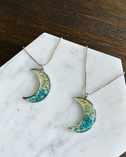 (Category: ) located in . Submitted by wildpetals (Listing ID 1067769833, Image 1). Description: .