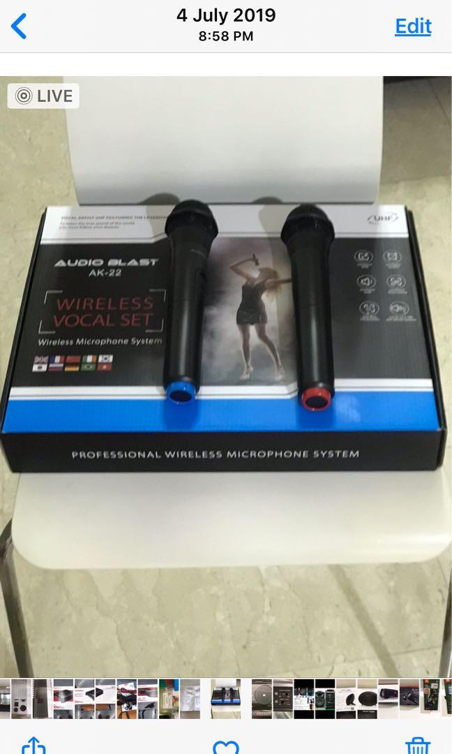 Martin Roland amplifier +speaker +wireless microphone Bundle promotion ...