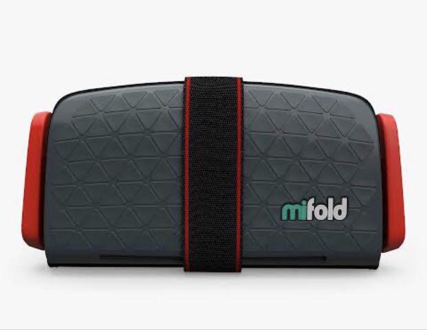 Mifold grab-and-go booster seat (Category: Car Seats) located in Baguio. Submitted by bleighmax (Listing ID 1067851405, Image 1). Description: Limited stocks only Colors available: Slate grey Taxi yellow • mifold is the world’s most compact backless booster, the mifold Original booster fits into a child’s backpack, glove box or parent’s handbag, making it perfect for carpooling, as a travel booster, for ride sharing and much more. • mifold Origin