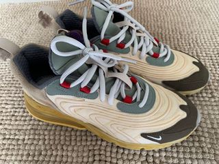 (Category: ) located in . Submitted by Kicks_and_More (Listing ID 1067797135, Image 1). Description: .