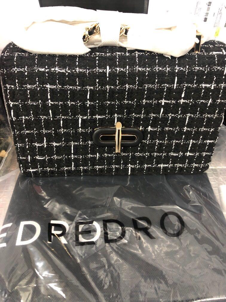 Shop Pedro 2022-23FW Glen Patterns Faux Fur Plain Crossbody Bag  (PM2-26320163) by minigreen